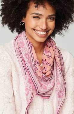 Border-Print Diamond Scarf | Jjill