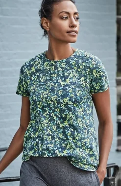 Fit Progress Pima-Stretch Shirttail Tee | Jjill