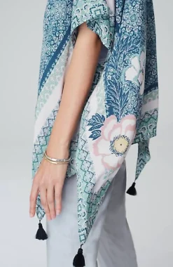 Floral Medallion Poncho | Jjill
