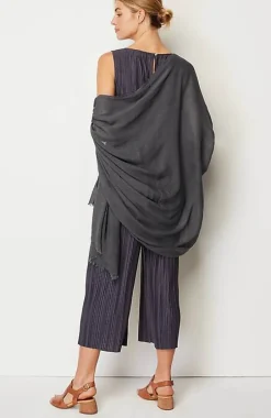 Lightweight Wrap | Jjill