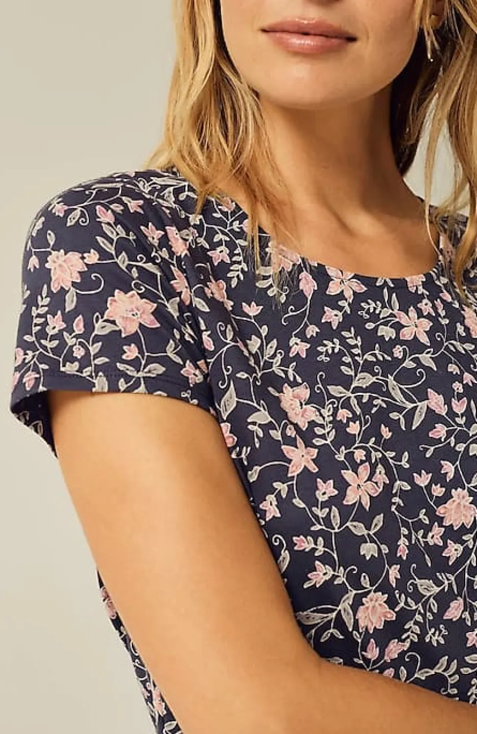 Pure Jill Scoop-Neck Elliptical Tee | Jjill