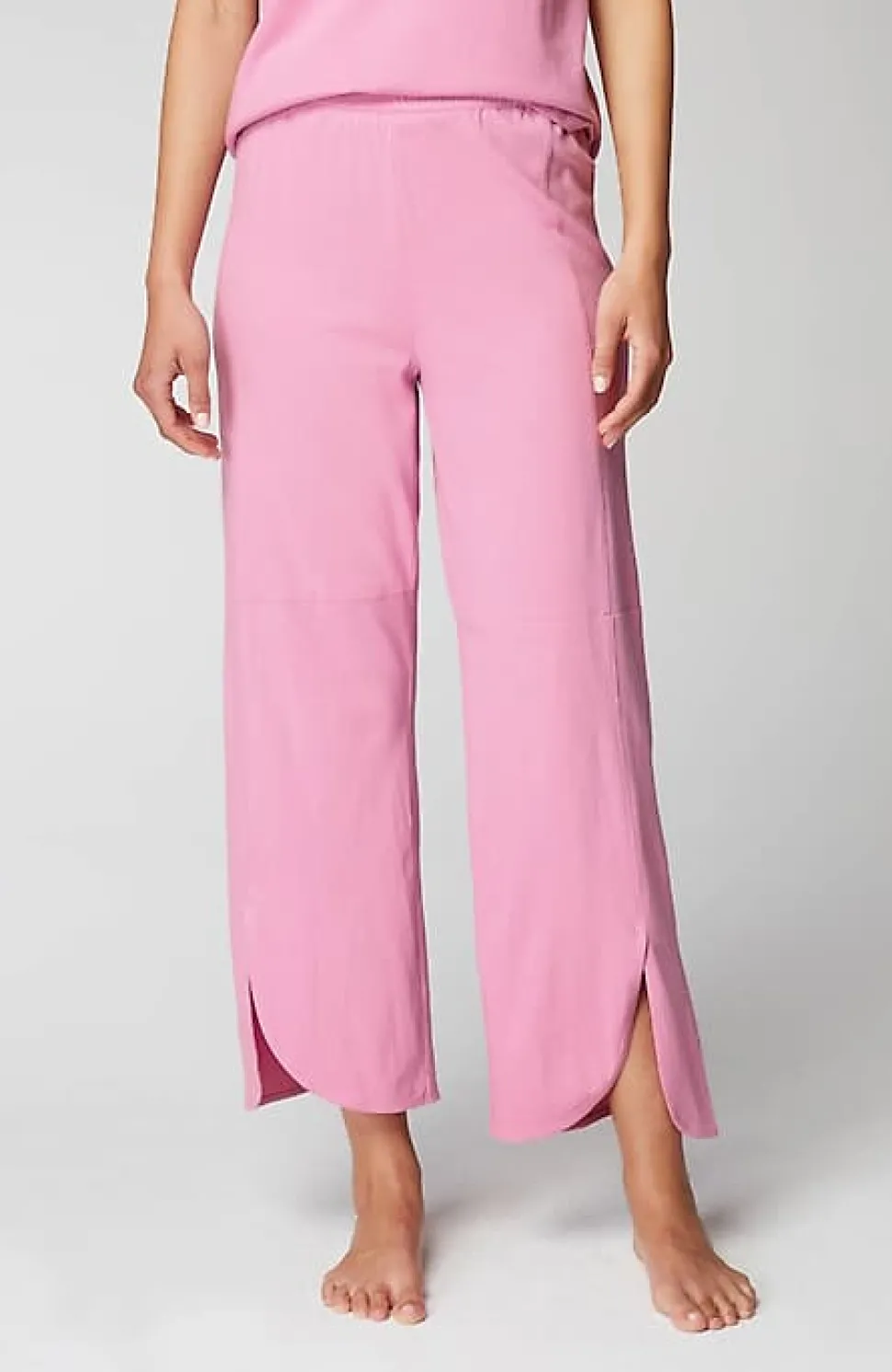 Sleep Ultrasoft Curved-Hem Crops | Jjill