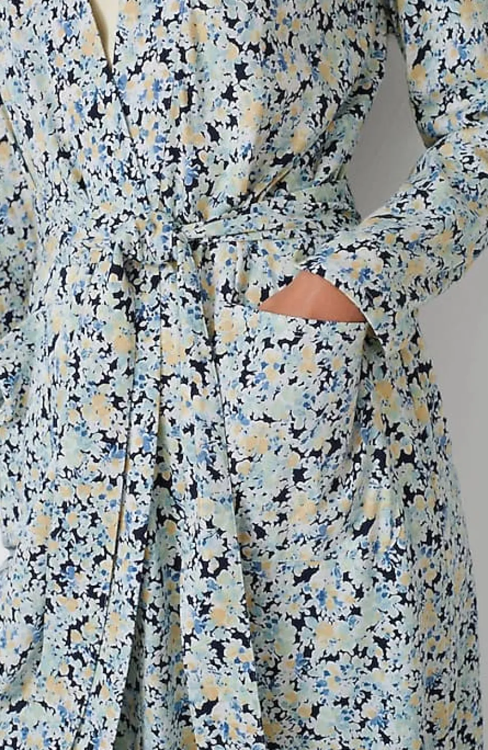 Sleep Ultrasoft Patch-Pocket Robe | Jjill