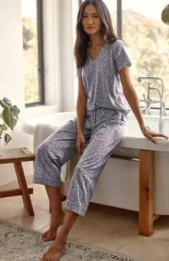 Sleep Ultrasoft Piped Crops | Jjill