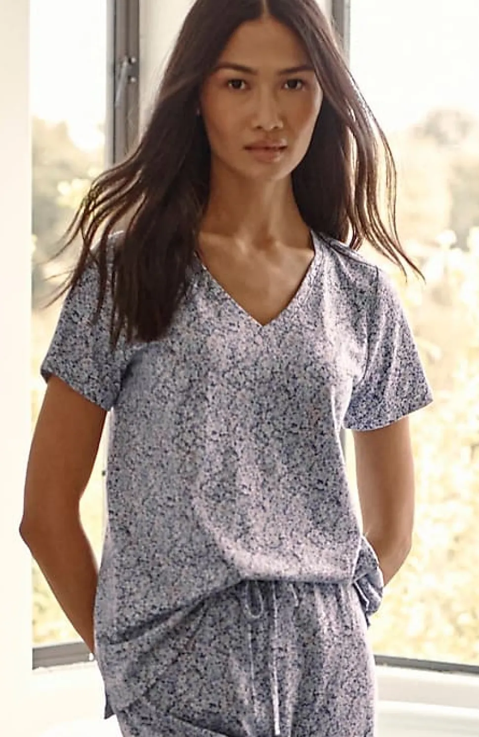 Sleep Ultrasoft V-Neck Tee | Jjill
